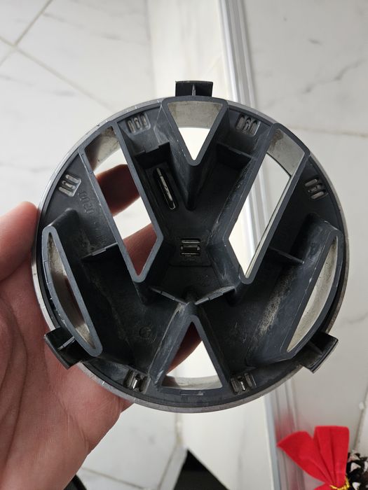 Emblema Vw Passat B5.5 originala
