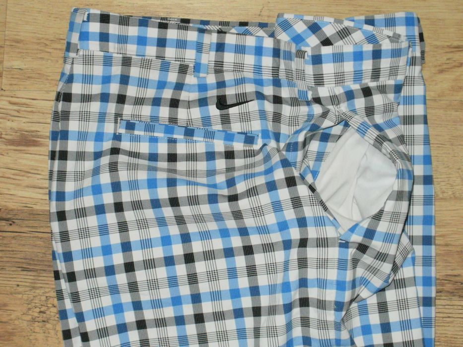 NIKE оригинални мъжки нови панталони 38
