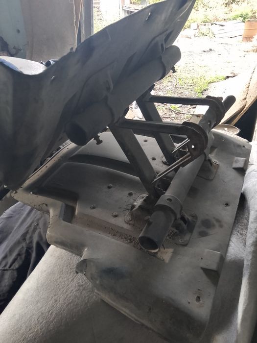 Продам Запчасти разные