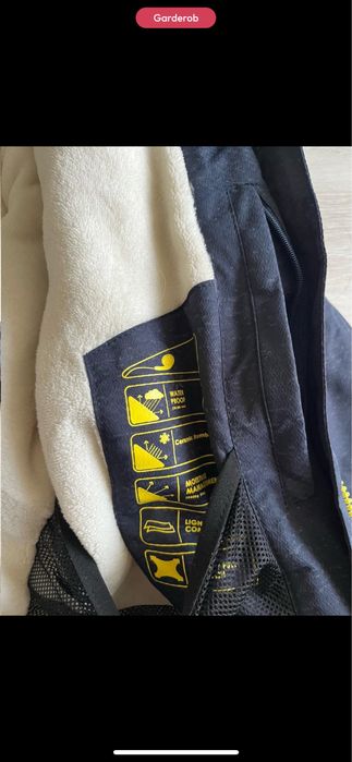 Продам комбинезон зимний