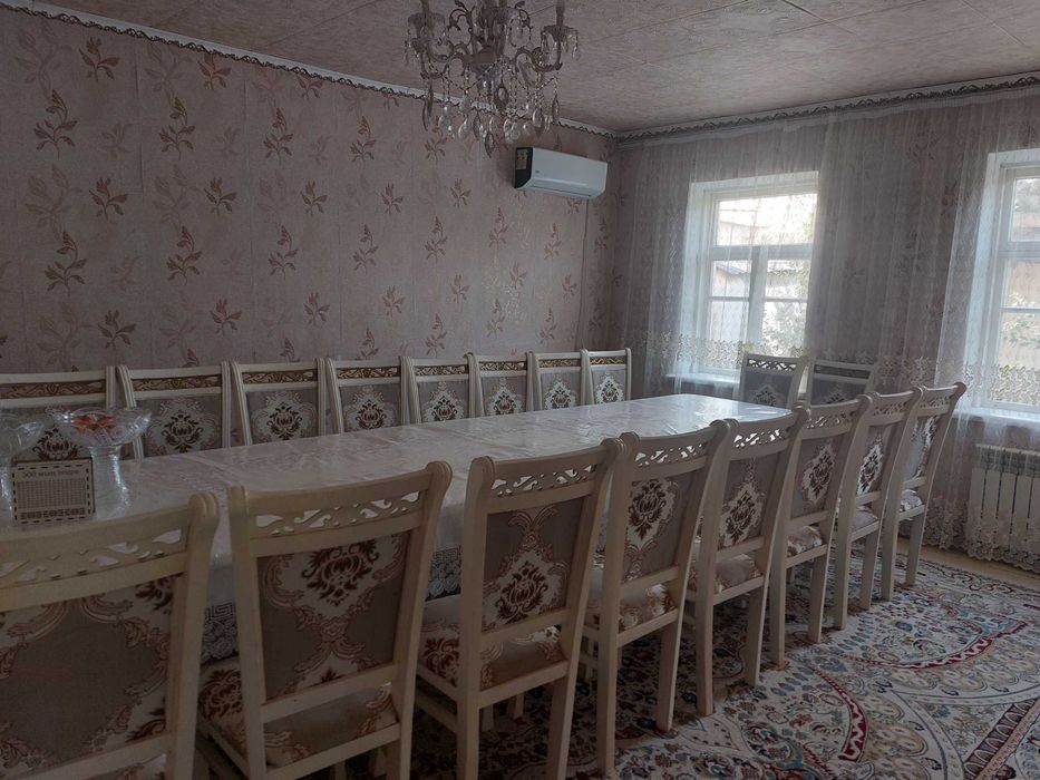 Стол стулья , 4.5 метр стол, 20 орындық