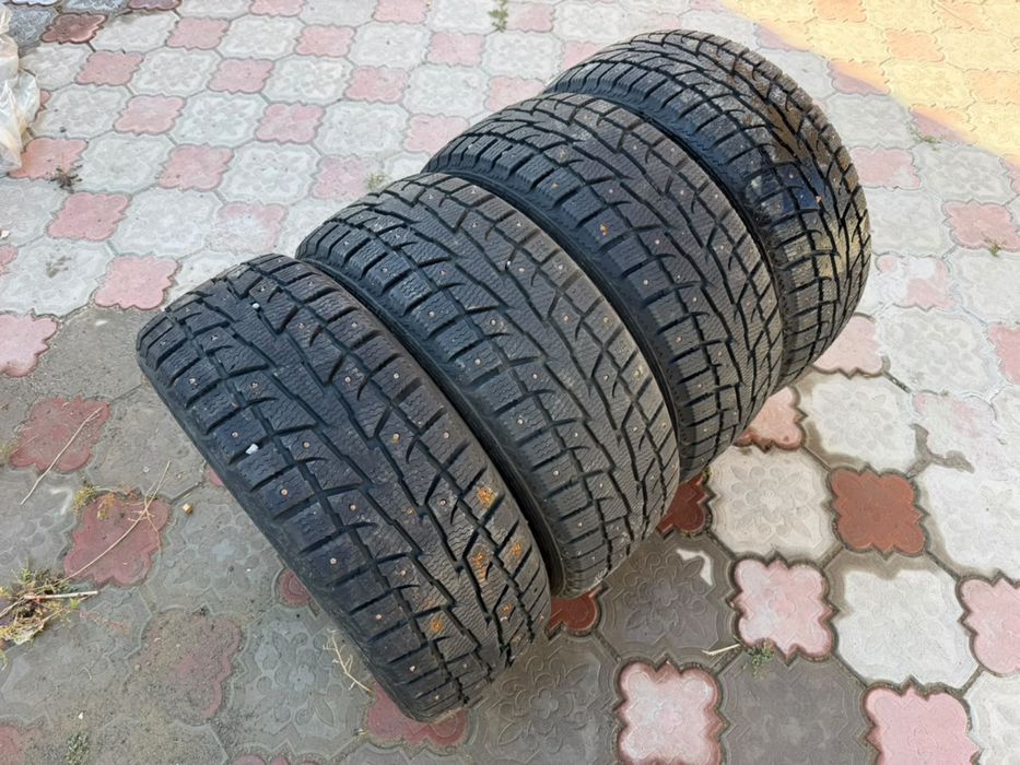 Продам зимние шины
