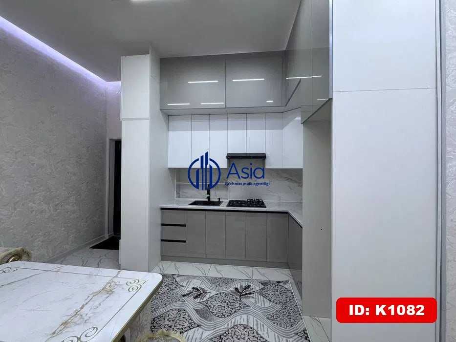 K1082 Test markazi 7mikrorayondan 2 xonalik kvartira sotiladi