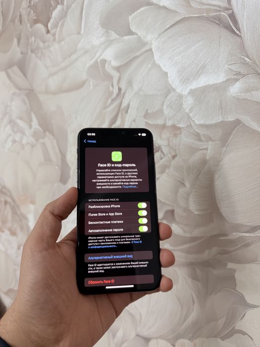 IPhone 11/Pro Max 64Gb - В отличном состоянии