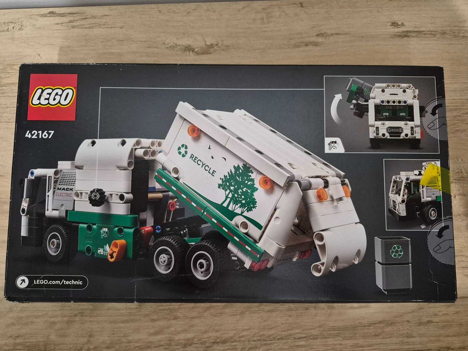 LEGO Technic 42167 - Боклукчийски камион Mack LR Electric