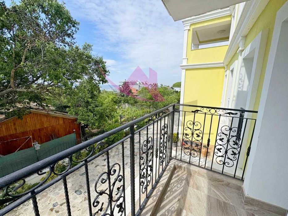 Дава се под наем Двустаен апартамент в Варна, Бриз - 50 кв.м за 425 € - Снимка #3