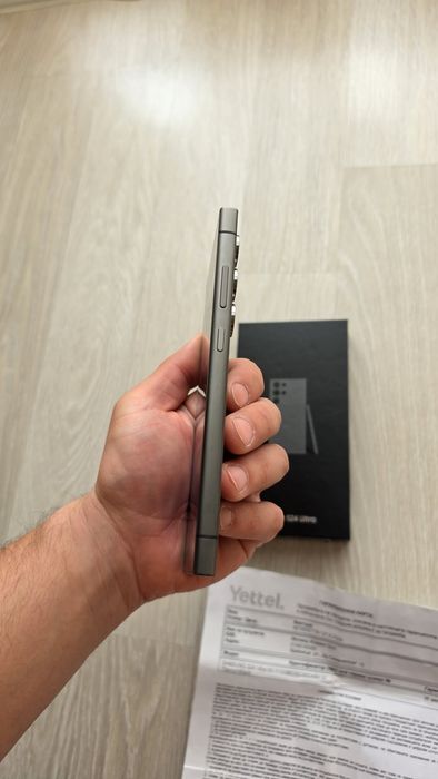 Samsung S24 Ultra 512GB/12GB в Гаранция!