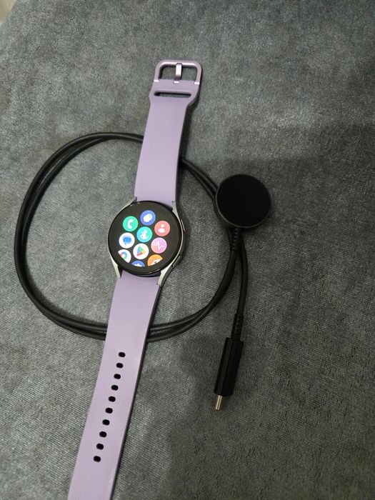 Продам Samsung Galaxy Watch 5