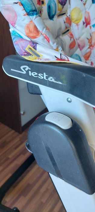 Стульчик для кормления Peg-Perego Siesta