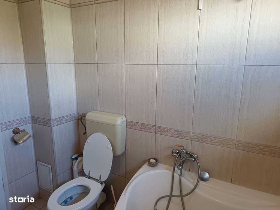 Apartament de Închiriat- Calea Poplăci