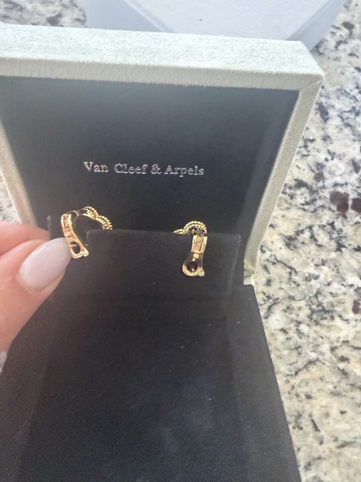 Обици van cleef.