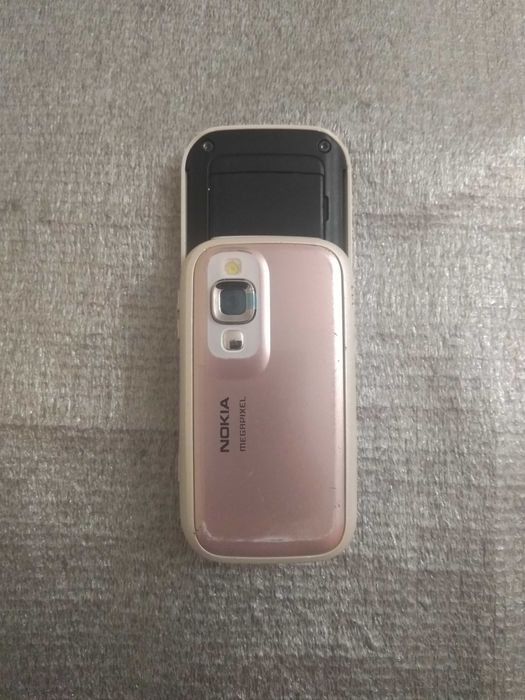 Продам Nokia 6111 (проблема с SIM)