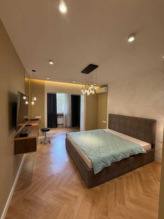 Продается квартира на Дархане, 2 этаж 140кв, 4 комнатная