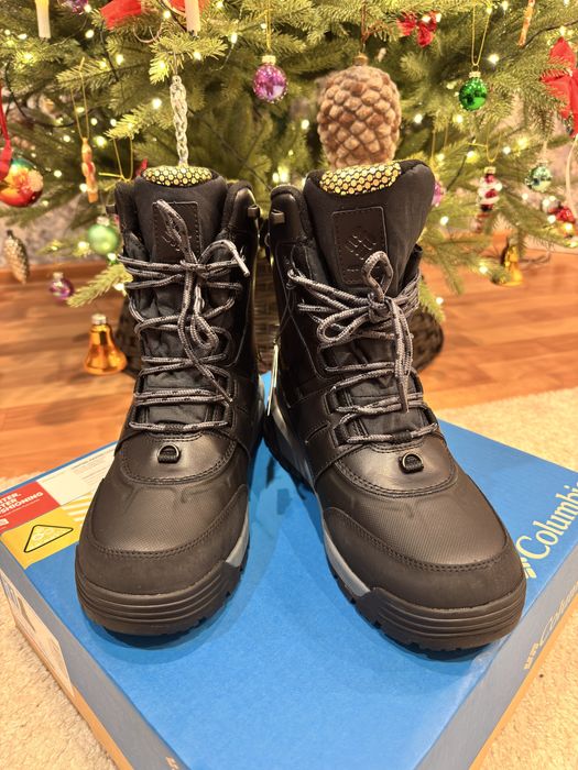 Продам новые ботинки Columbia