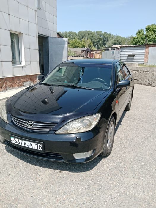 Продается Тайота Камри 2005г