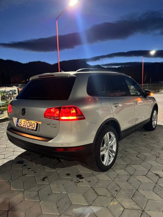 Vând Vw TOUAREG 2012