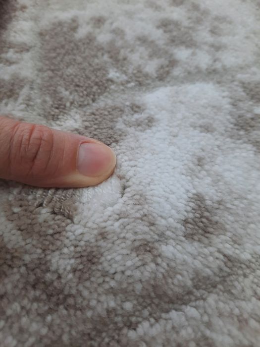 Продам ковер 3×6м в очень хорошем состоянии