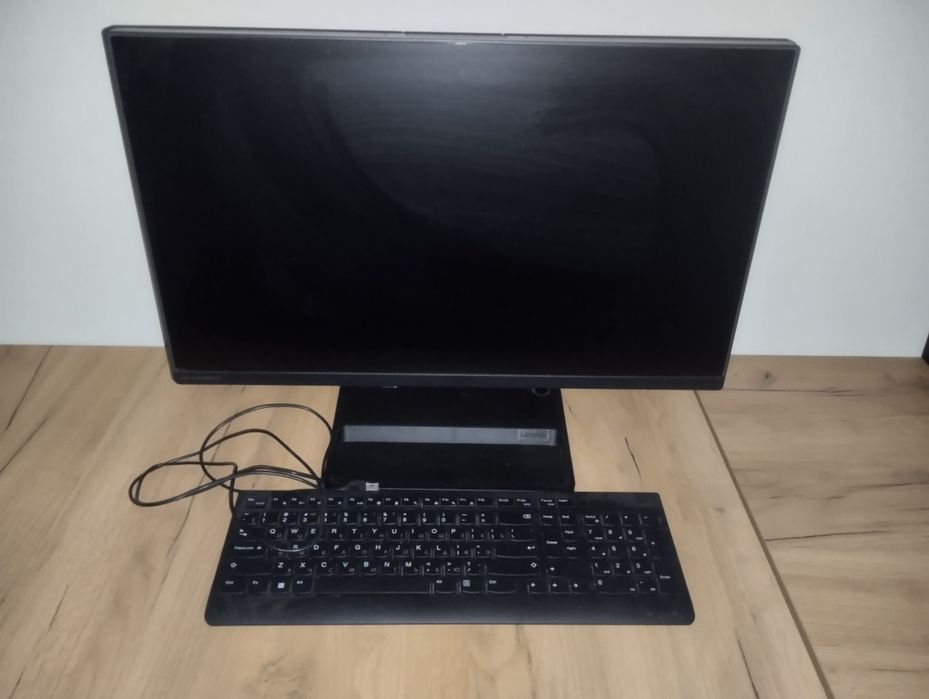 Моноблок Lenovo Intel core 13