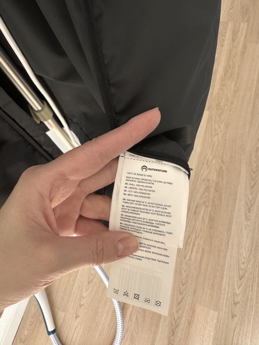 Продам мужскую ветровку