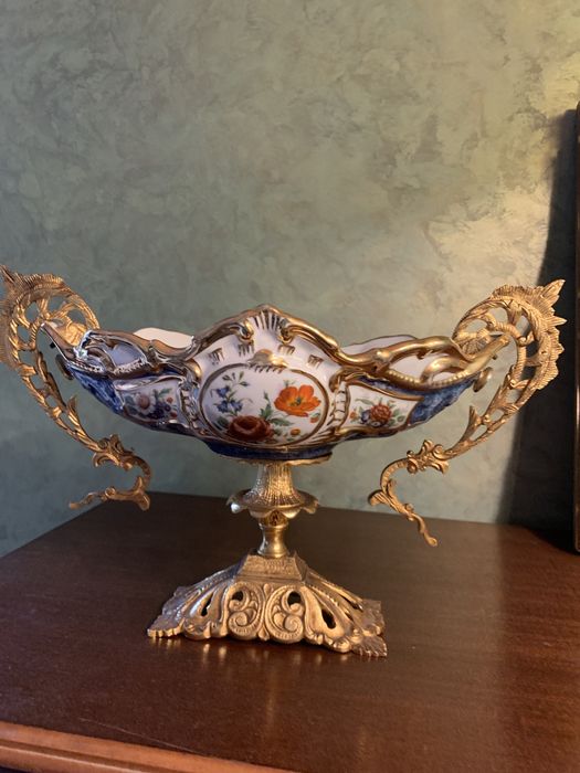 Винтидж Жарданиера с позлата