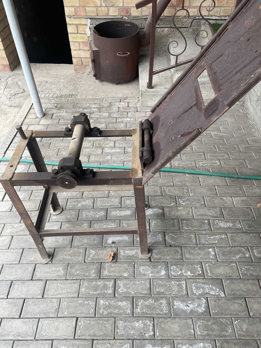 Циркулярная пила, Станина.