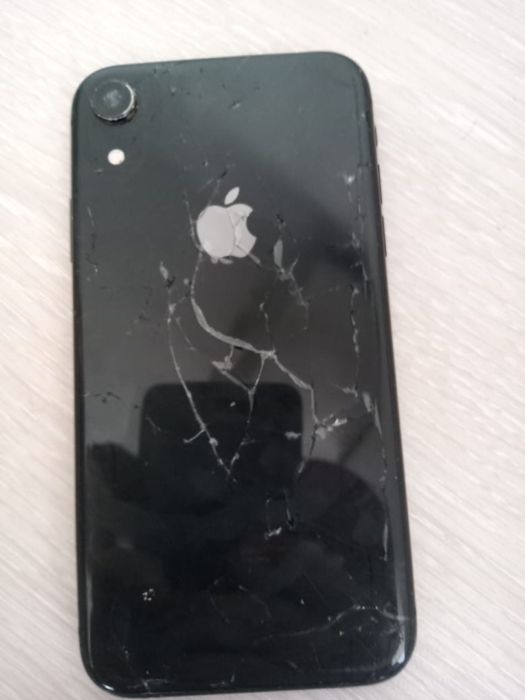 Айфон хр 64гб 75емкост