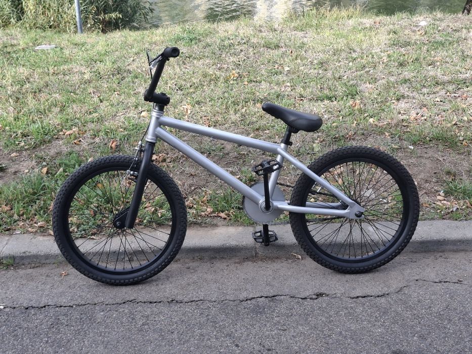 Vand bicicleta BMX