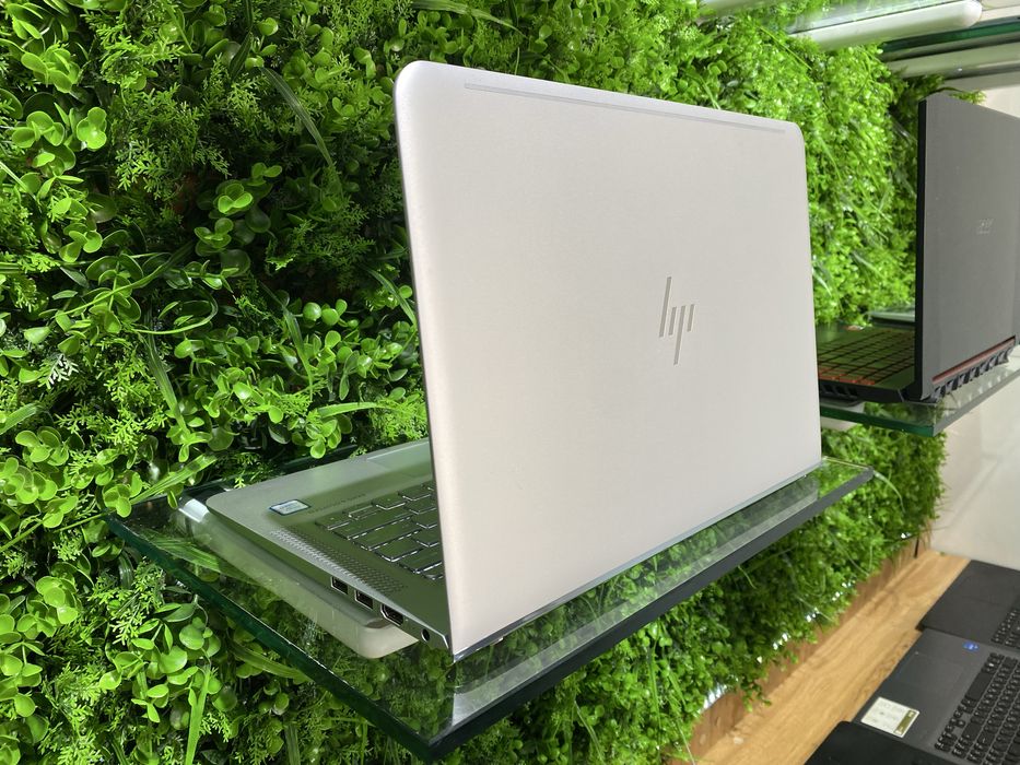 Hp envy core i7 ekrani sensorli