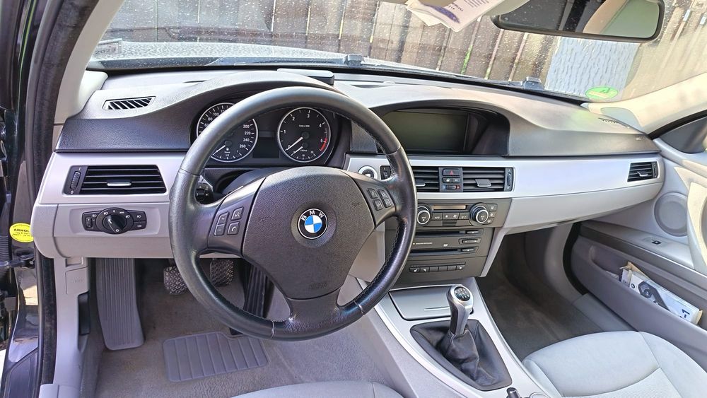 Vând  BMW e 91 320 d cutie manuala stare bună