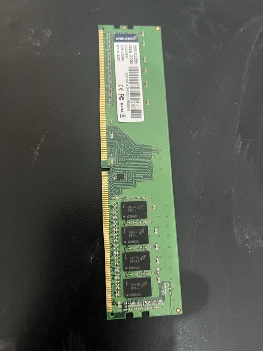 Срочно! Продам  Озу 4gb 3200 DDR4
