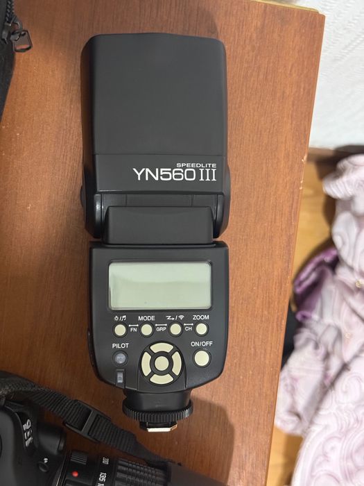 Продаётся Canon 60D + вспышка!