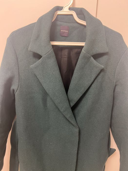 Пальто женское зеленое