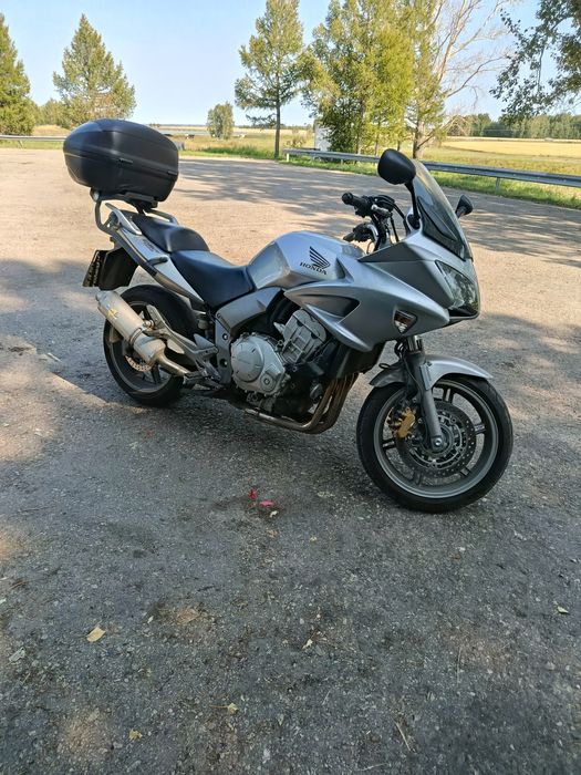 Продам мотоцикл Хонда CBF 1000