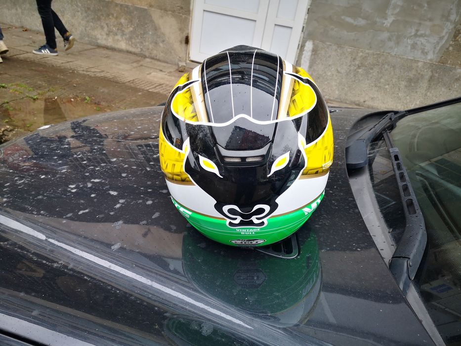 Продавам нова каска