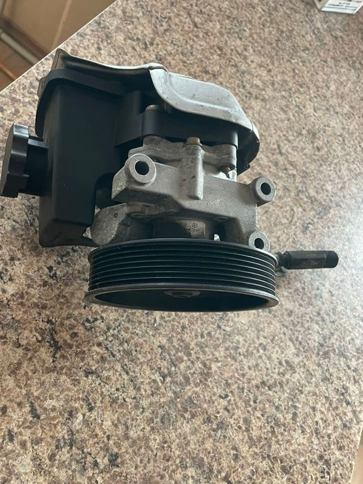 ГУР на Мерседес С203,Е211 двигатель М271