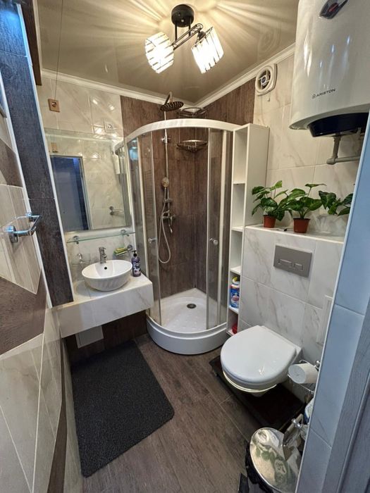 Час 2000. Кв в Жд Вокзал