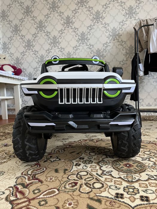 Электромобил детски 12В