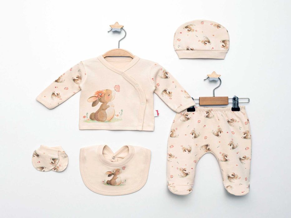 Костюм двойка штаны джемпер шапочка  для новорожденных детей