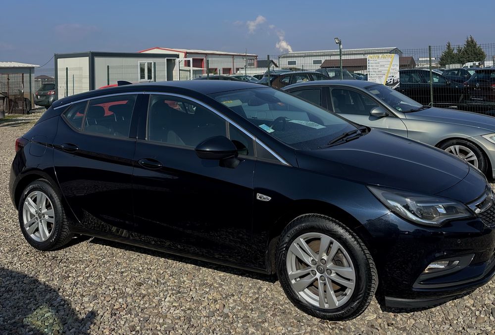 Opel astra k 2018