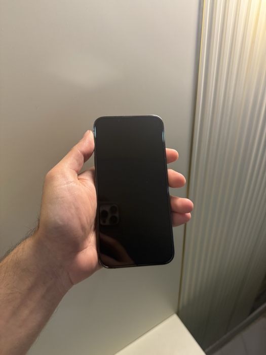 Продам IPhone 13 pro 128