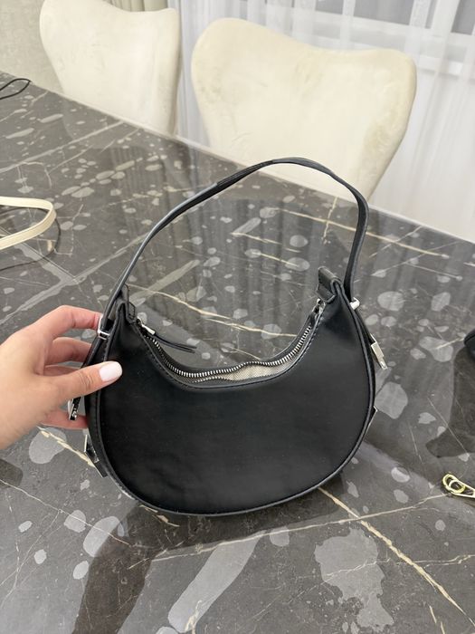 Продам красивые  брендовые сумочки