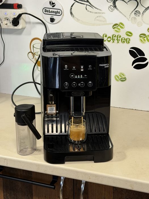 Кафемашина кафе автомат delonghi magnifica START с гаранция