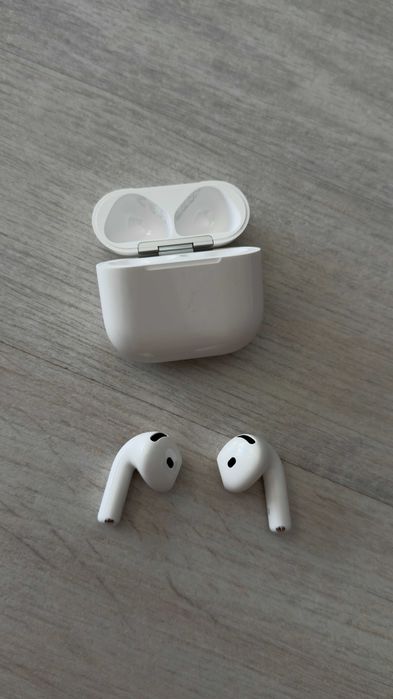 Casti Apple AirPods 4, Active Noise Cancellation