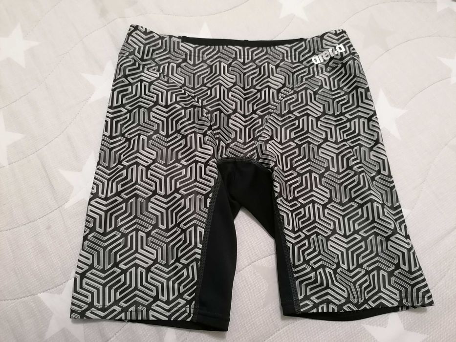 Тренировъчен бански Arena, Max Wave, 10-12 години