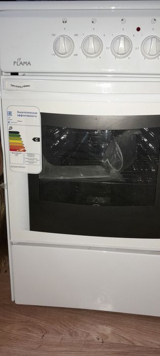 Электрическая плита продам