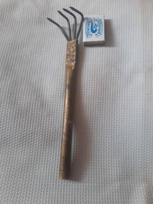 Разрыхлитель прочный советского качества для огорода