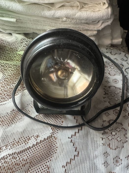 Прожектор галогеновый