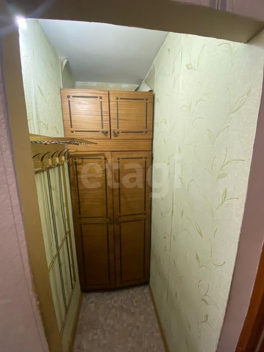 Продам 1 ком. кв в 11 микрорайоне