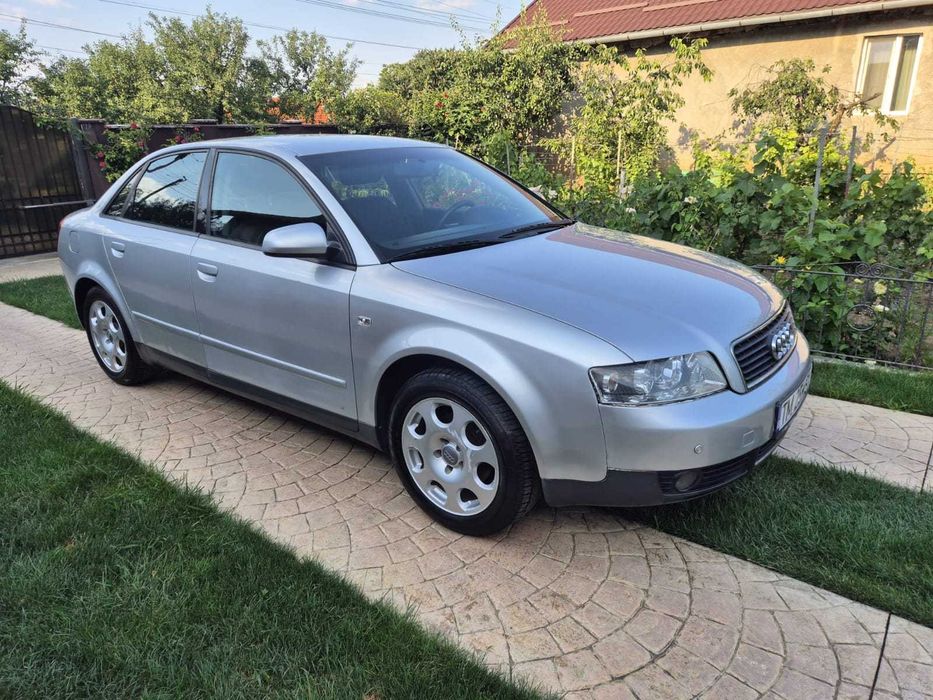 AUDI A4 Avant 2002 — imagine 2