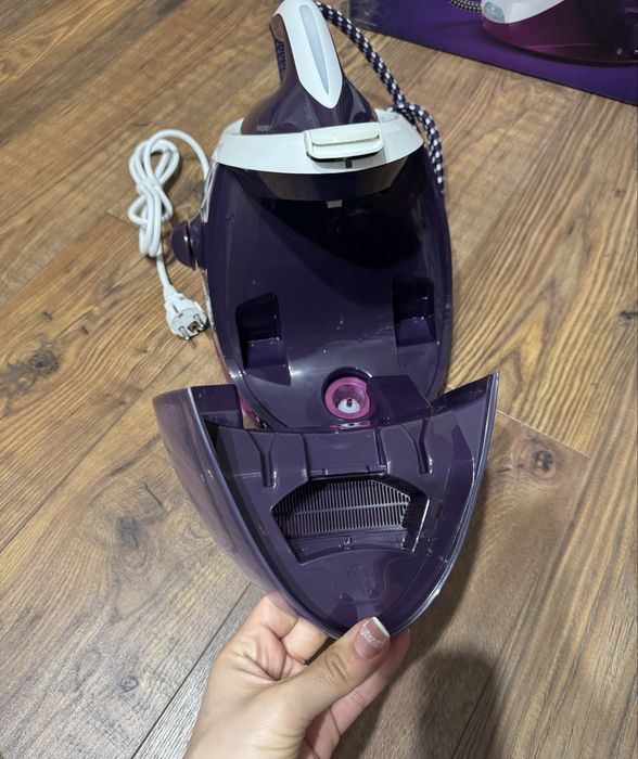 Statie de calcat cu abur Philips 7000